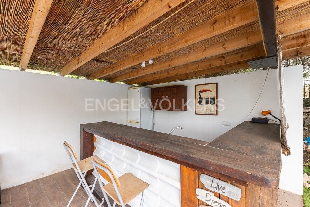5 soveværelse Villa til salg i Pego med swimmingpool garage - € 498.000 (Ref: 9080514)