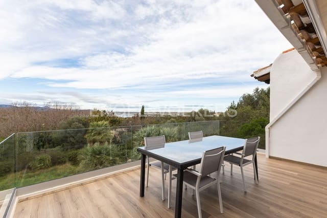 5 soveværelse Villa til salg i Pego med swimmingpool garage - € 498.000 (Ref: 9080514)