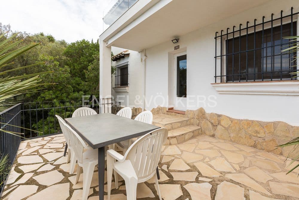5 soveværelse Villa til salg i Pego med swimmingpool garage - € 498.000 (Ref: 9080514)