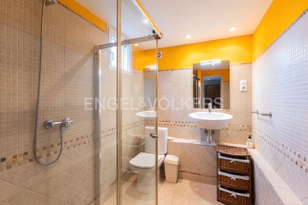 5 soveværelse Villa til salg i Pego med swimmingpool garage - € 498.000 (Ref: 9080514)