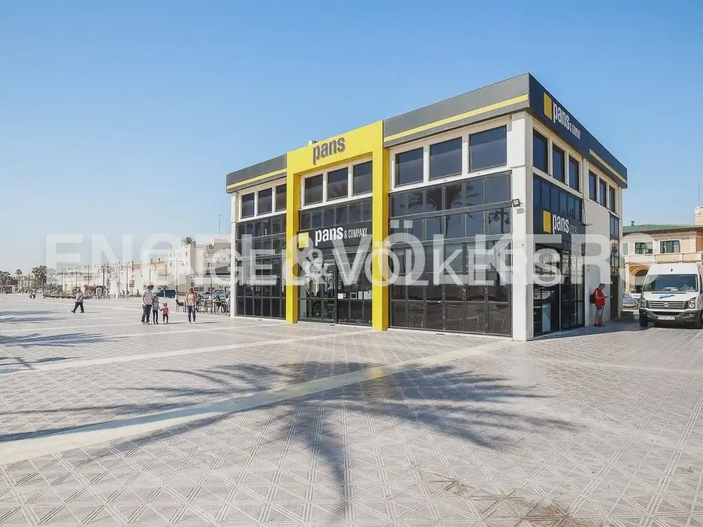 4 sovrum Semi-fristående Villa till salu i Valencia stad med garage - 610 000 € (Ref: 9080521)