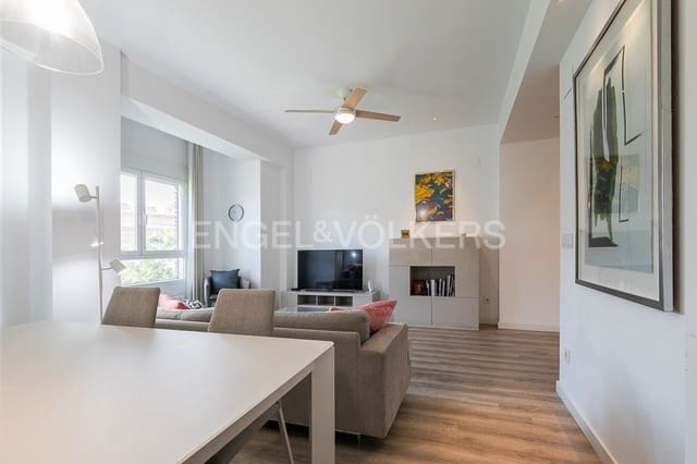 2 soveværelse Lejlighed til leje i Exposicio, Valencia by - € 1.990 (Ref: 9080522)