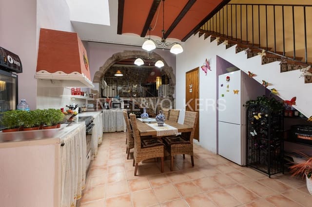 Casa de 3 habitaciones en Cabanes en venta - 189.000 € (Ref: 9080524)