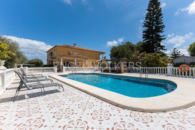 6 sypialnia Willa na sprzedaż w Piles z basenem garażem - 835 000 € (Ref: 9080530)