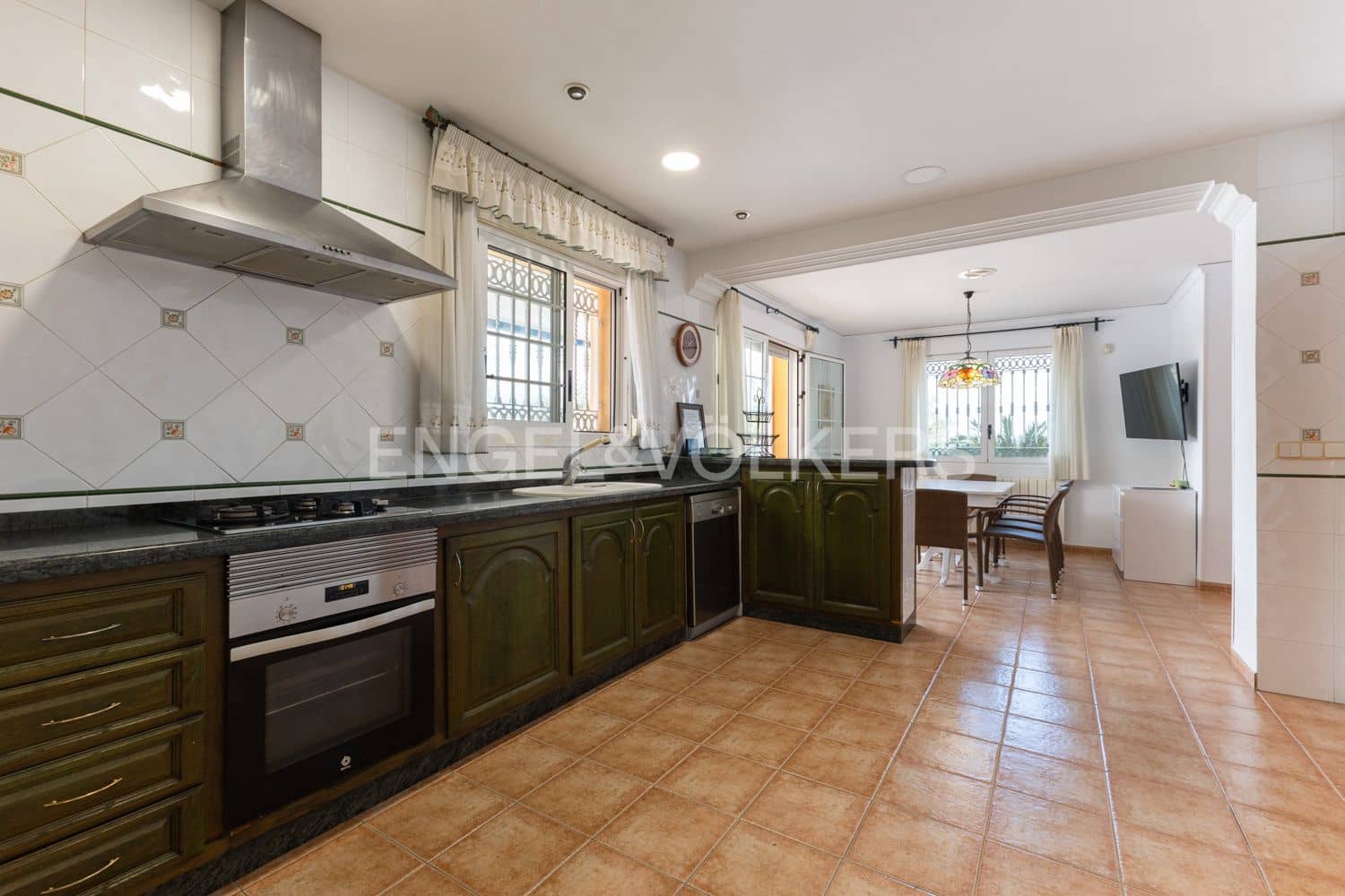 6 sypialnia Willa na sprzedaż w Piles z basenem garażem - 835 000 € (Ref: 9080530)