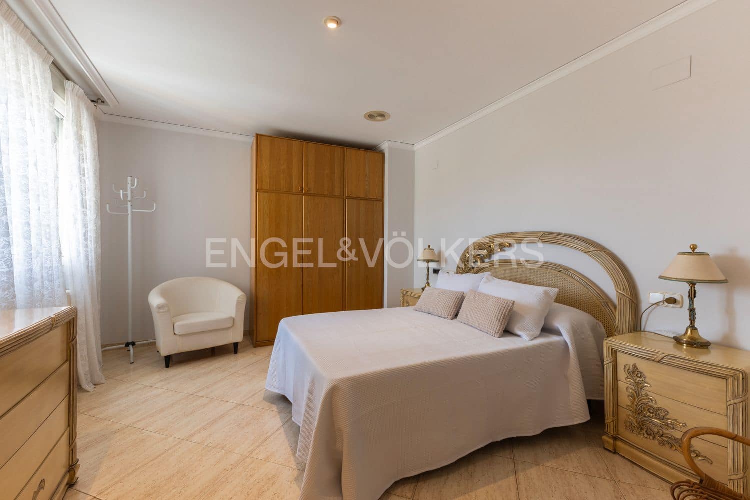 6 sypialnia Willa na sprzedaż w Piles z basenem garażem - 835 000 € (Ref: 9080530)