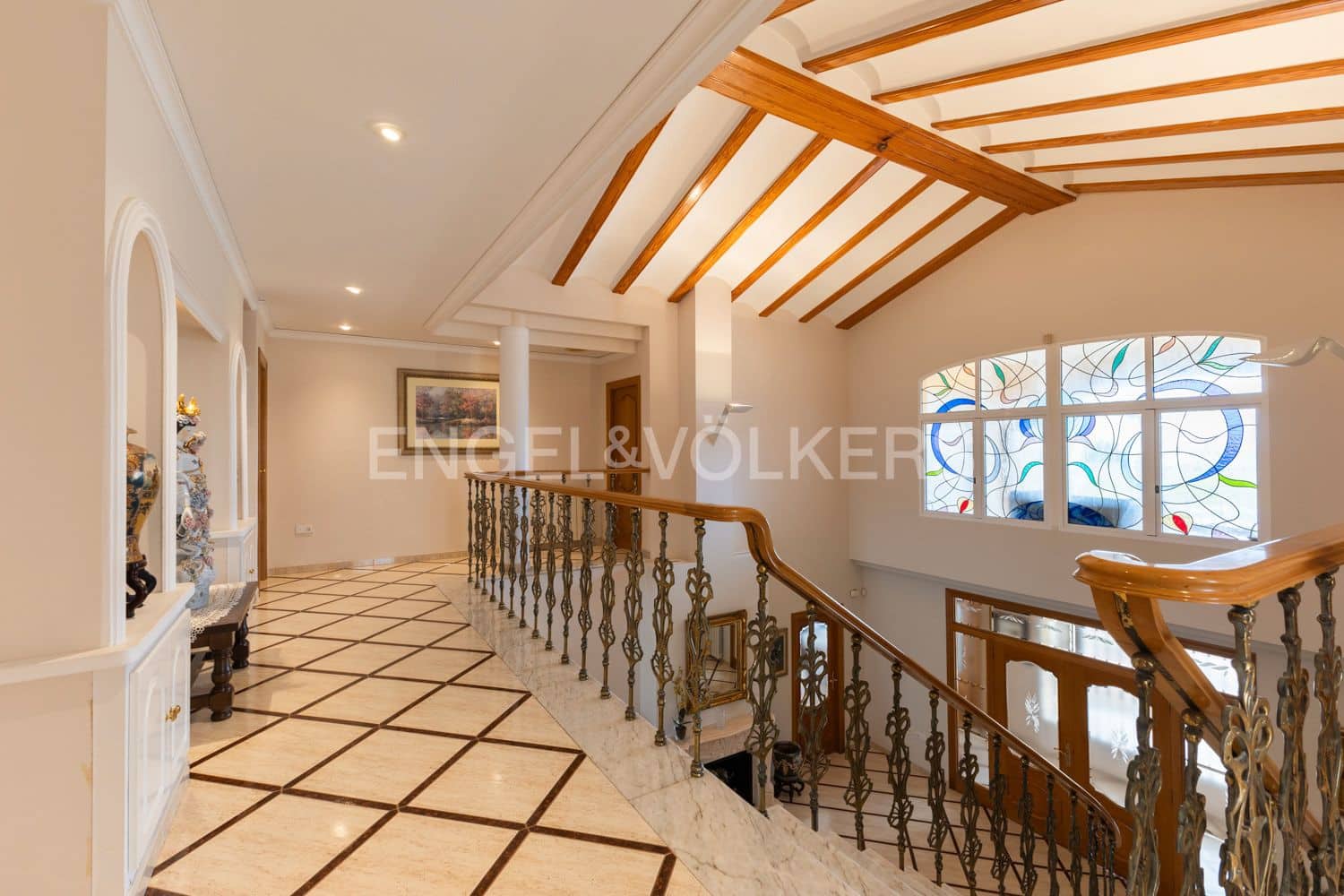 6 sypialnia Willa na sprzedaż w Piles z basenem garażem - 835 000 € (Ref: 9080530)