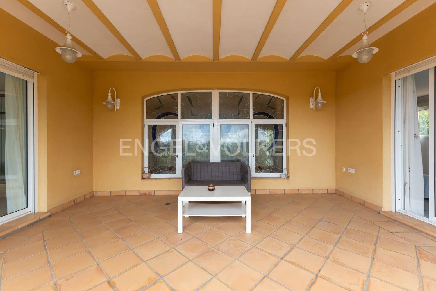 6 sypialnia Willa na sprzedaż w Piles z basenem garażem - 835 000 € (Ref: 9080530)