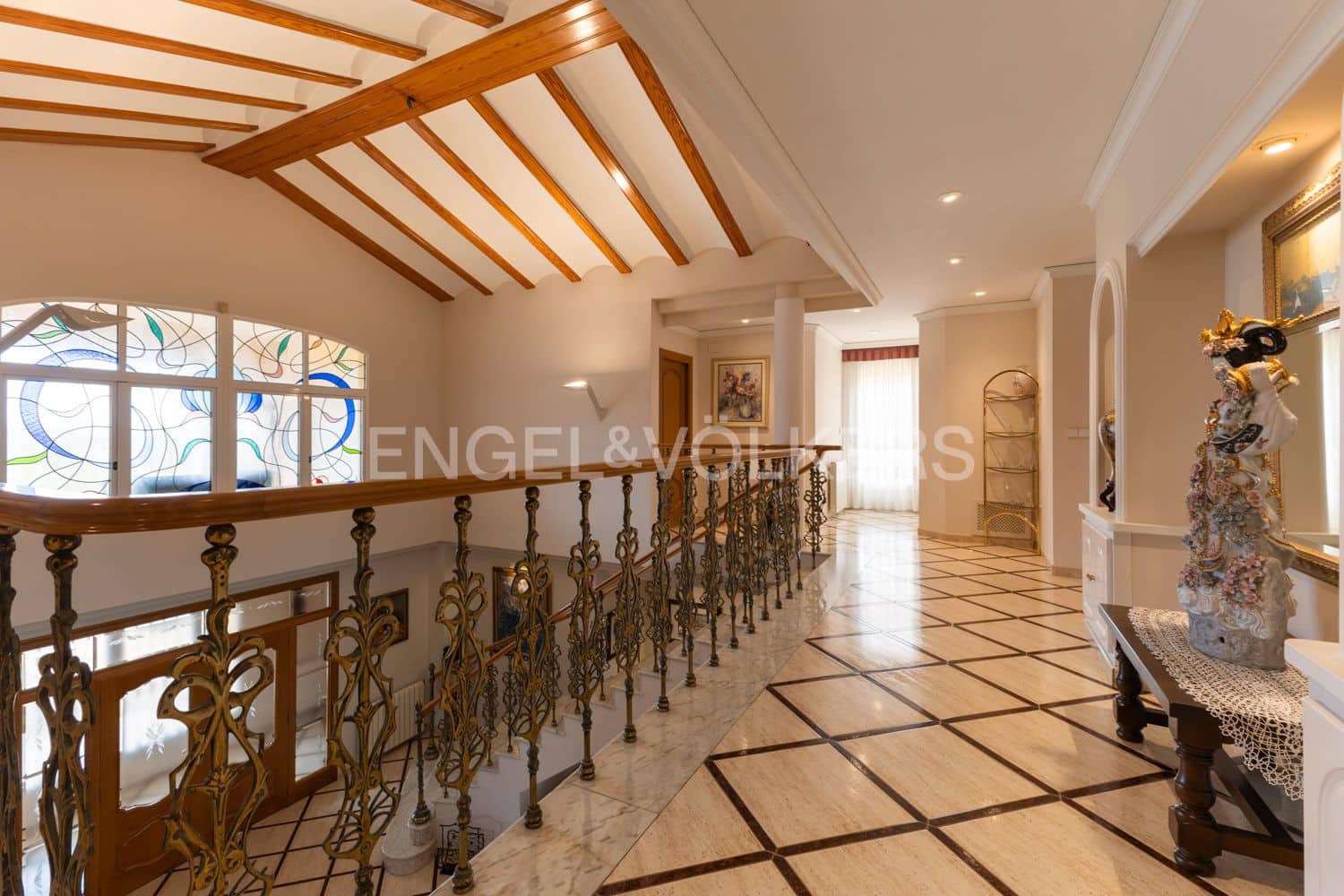 6 sypialnia Willa na sprzedaż w Piles z basenem garażem - 835 000 € (Ref: 9080530)