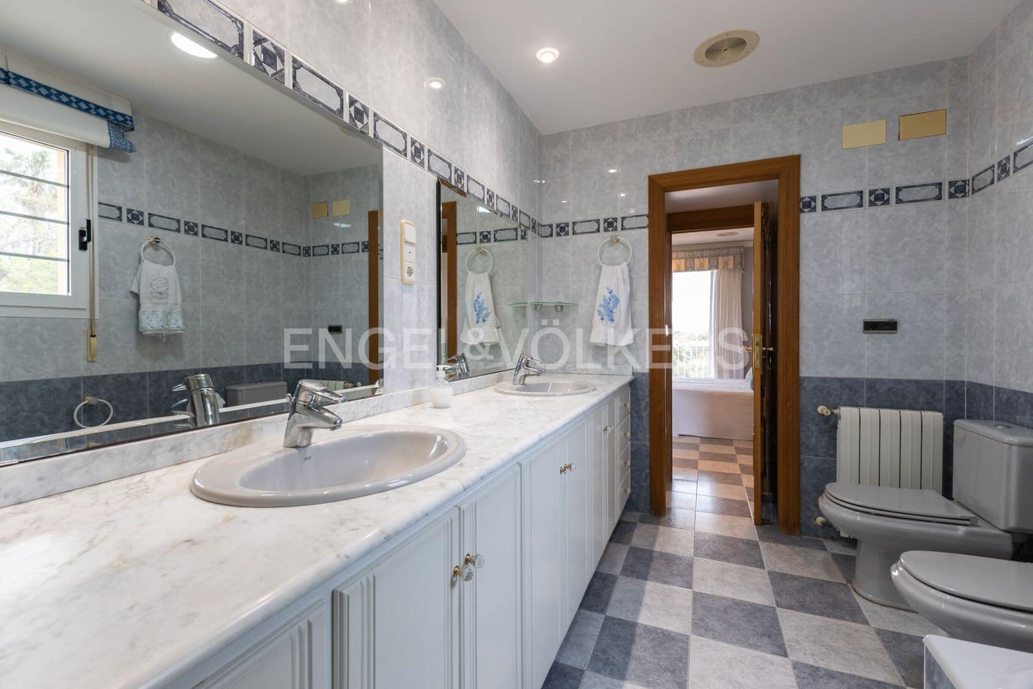 6 sypialnia Willa na sprzedaż w Piles z basenem garażem - 835 000 € (Ref: 9080530)