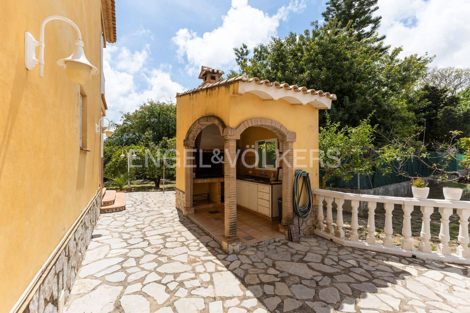 6 sypialnia Willa na sprzedaż w Piles z basenem garażem - 835 000 € (Ref: 9080530)