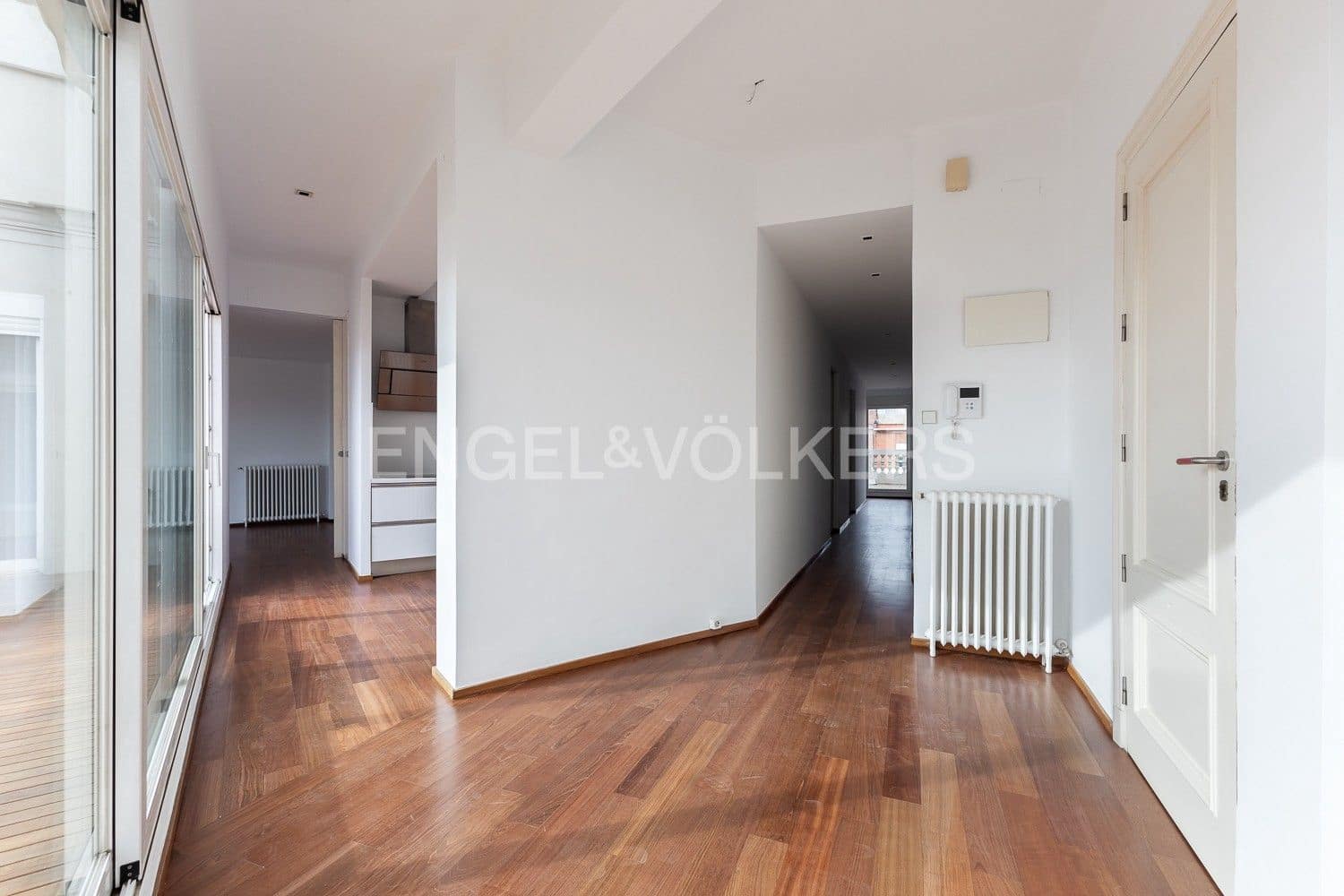 Apartamento de 4 habitaciones en València ciudad en venta - 1.290.000 € (Ref: 9080538)