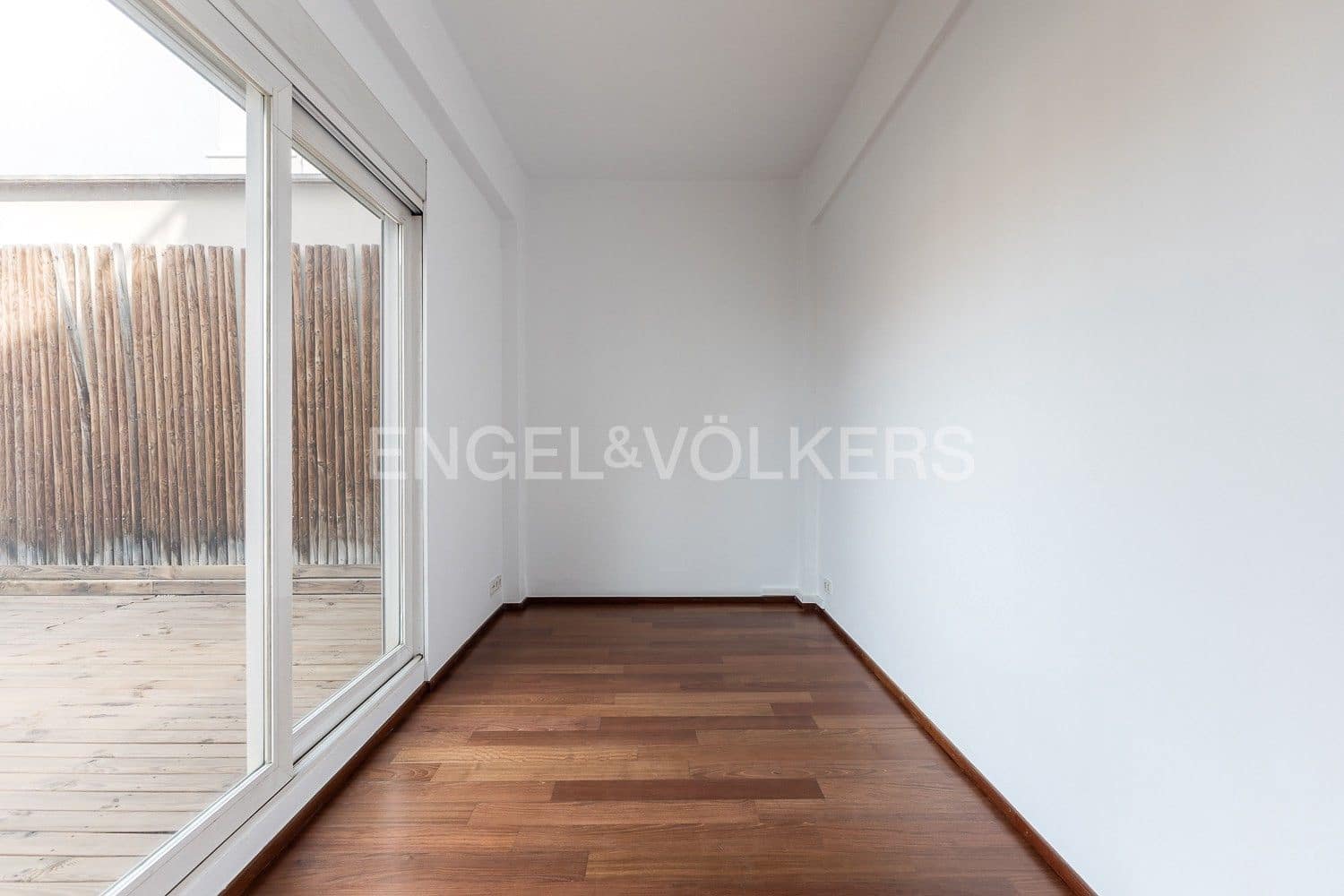 Apartamento de 4 habitaciones en València ciudad en venta - 1.290.000 € (Ref: 9080538)