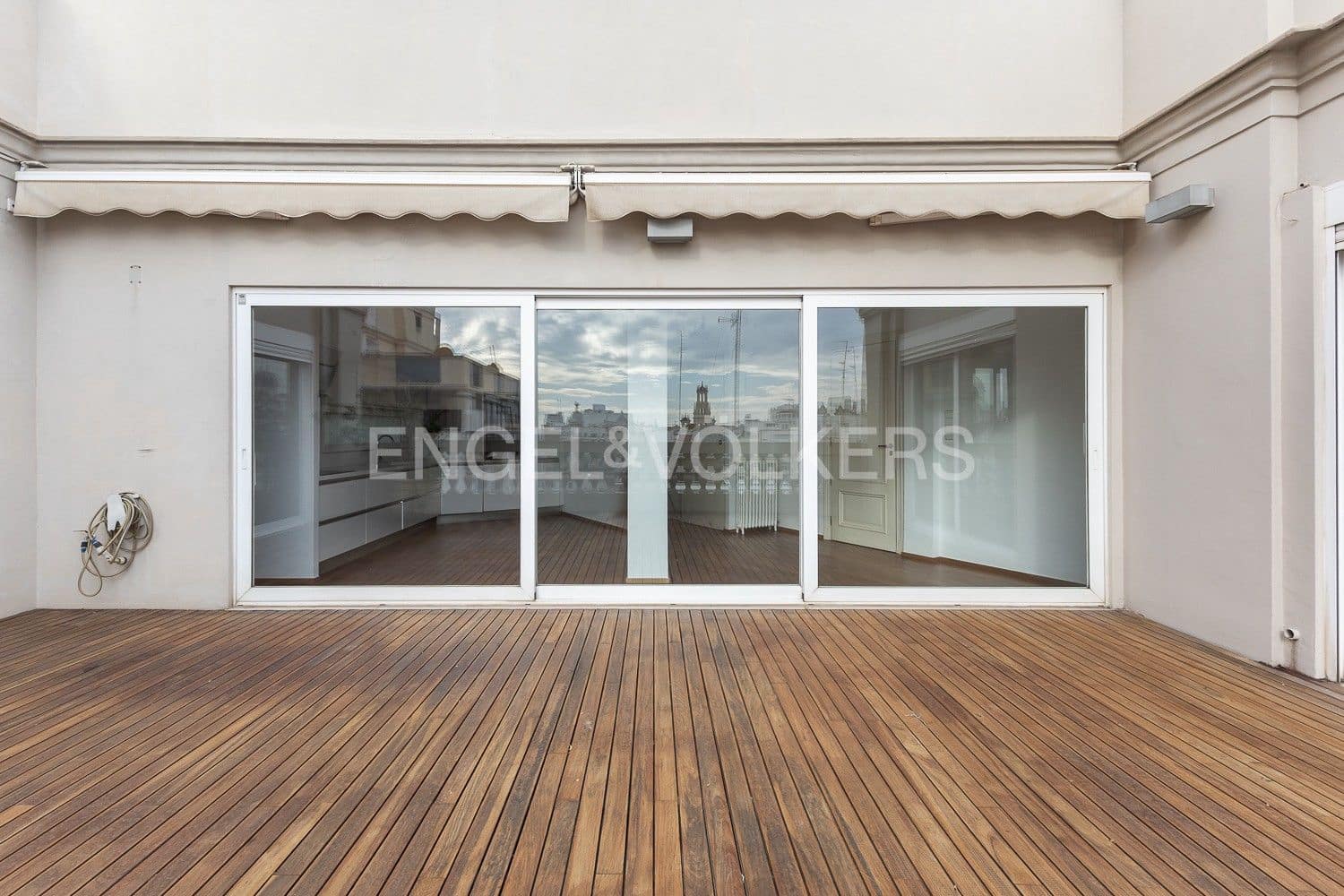 Apartamento de 4 habitaciones en València ciudad en venta - 1.290.000 € (Ref: 9080538)