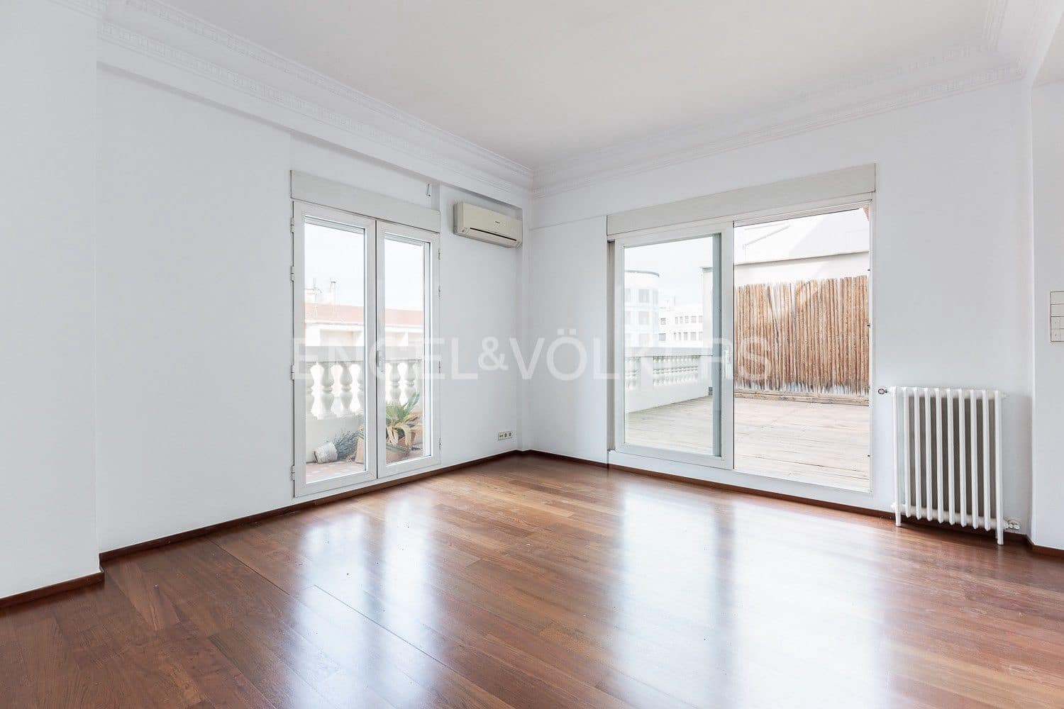 Apartamento de 4 habitaciones en València ciudad en venta - 1.290.000 € (Ref: 9080538)