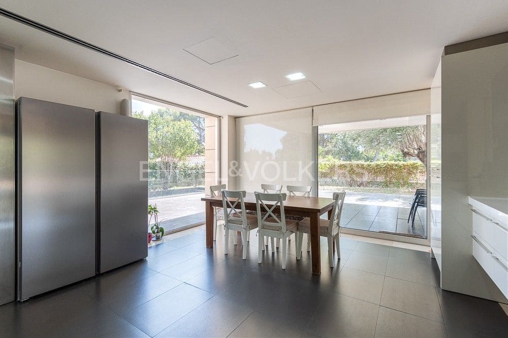 4 chambre Villa/Maison à vendre à Godella avec garage - 3 600 000 € (Ref: 9080554)