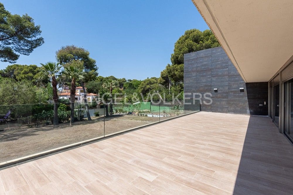 4 chambre Villa/Maison à vendre à Godella avec garage - 3 600 000 € (Ref: 9080554)