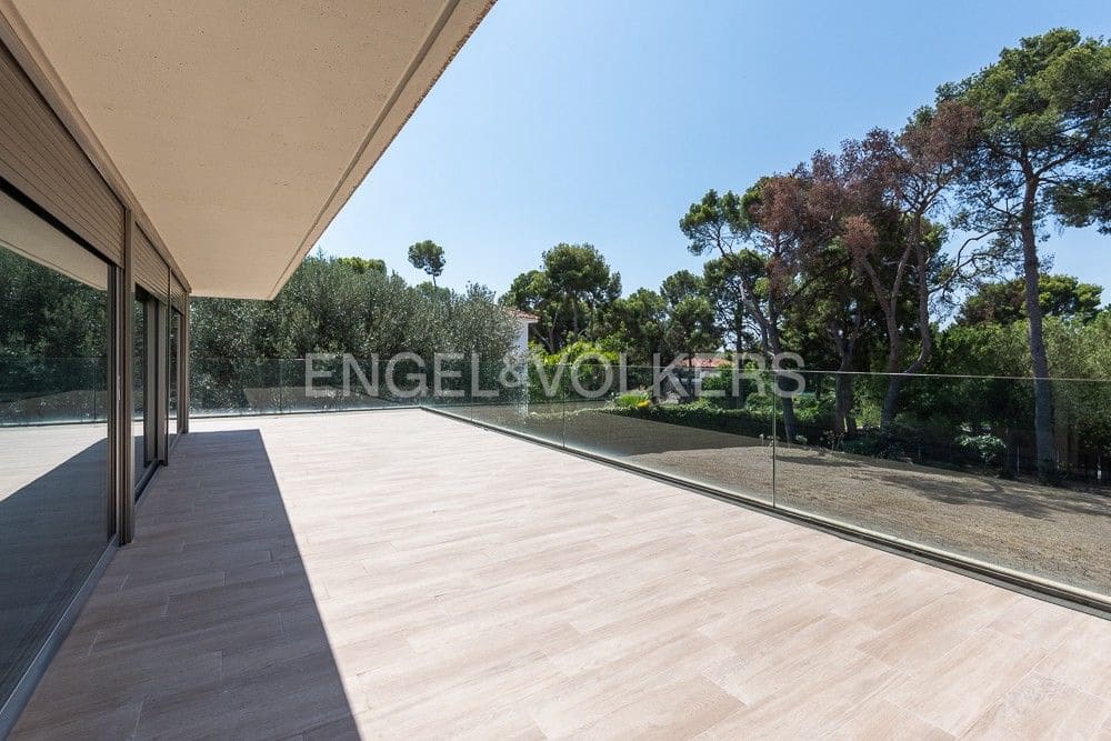 4 chambre Villa/Maison à vendre à Godella avec garage - 3 600 000 € (Ref: 9080554)