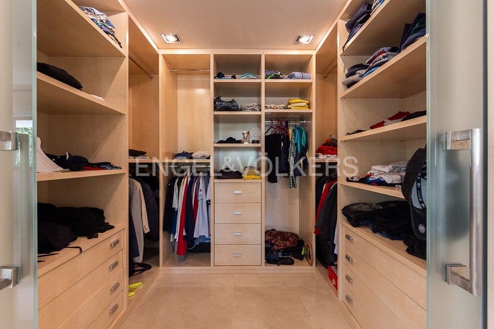 4 chambre Villa/Maison à vendre à Godella avec garage - 3 600 000 € (Ref: 9080554)