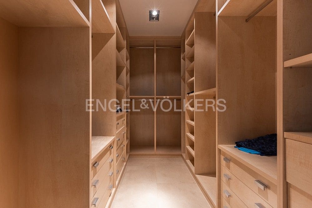 4 chambre Villa/Maison à vendre à Godella avec garage - 3 600 000 € (Ref: 9080554)