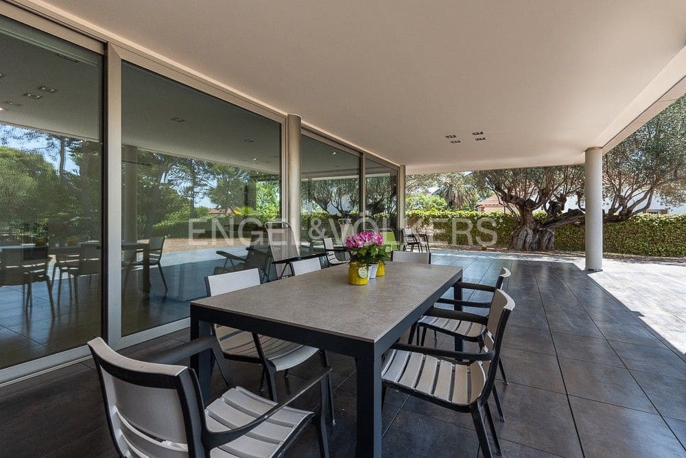 4 chambre Villa/Maison à vendre à Godella avec garage - 3 600 000 € (Ref: 9080554)
