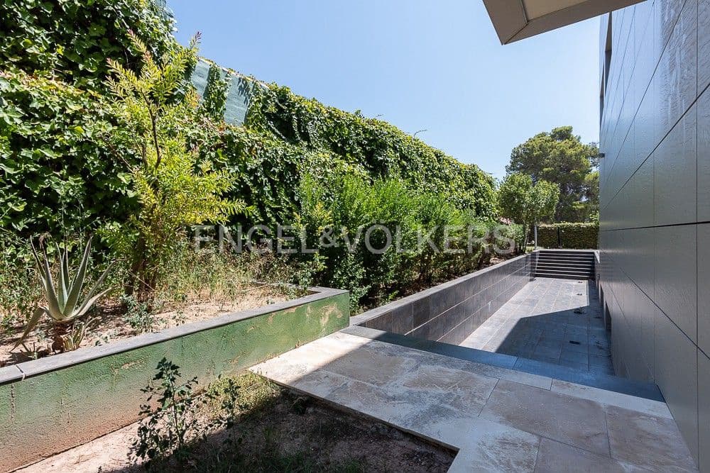 4 chambre Villa/Maison à vendre à Godella avec garage - 3 600 000 € (Ref: 9080554)