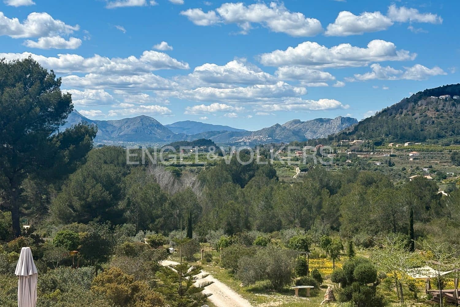 8 chambre Villa/Maison à vendre à Denia avec piscine garage - 1 750 000 € (Ref: 9080555)