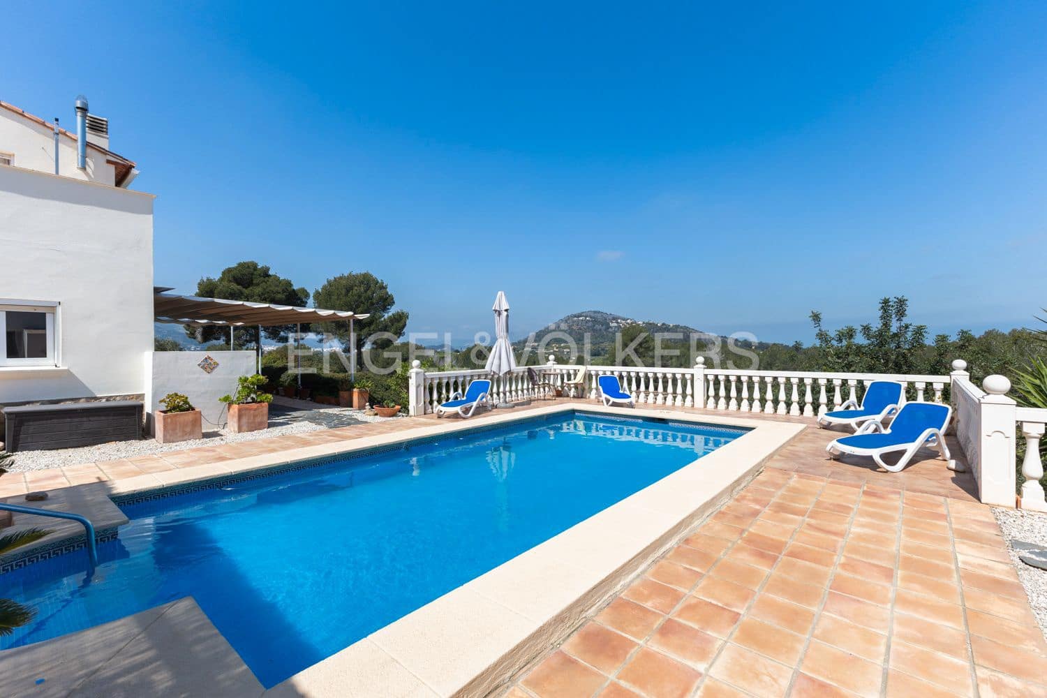 8 chambre Villa/Maison à vendre à Denia avec piscine garage - 1 750 000 € (Ref: 9080555)
