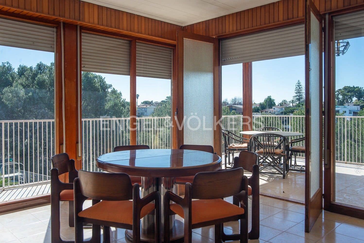 4 bedroom Villa for sale in Vila-real with pool garage - € 450,000 (Ref: 9080566)