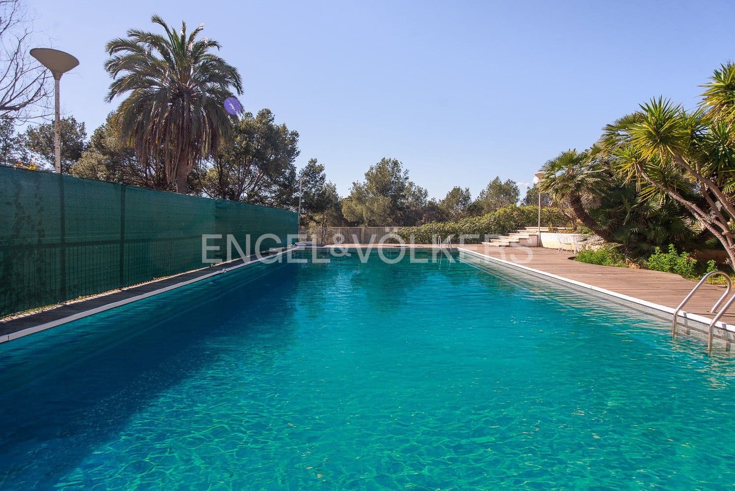 4 bedroom Villa for sale in Vila-real with pool garage - € 450,000 (Ref: 9080566)