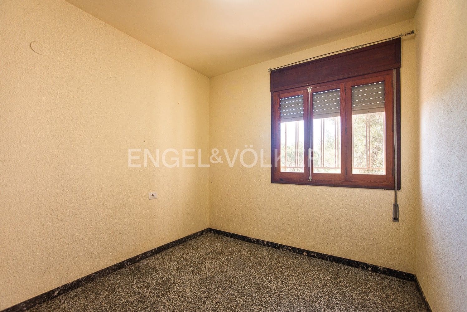 4 bedroom Villa for sale in Vila-real with pool garage - € 450,000 (Ref: 9080566)