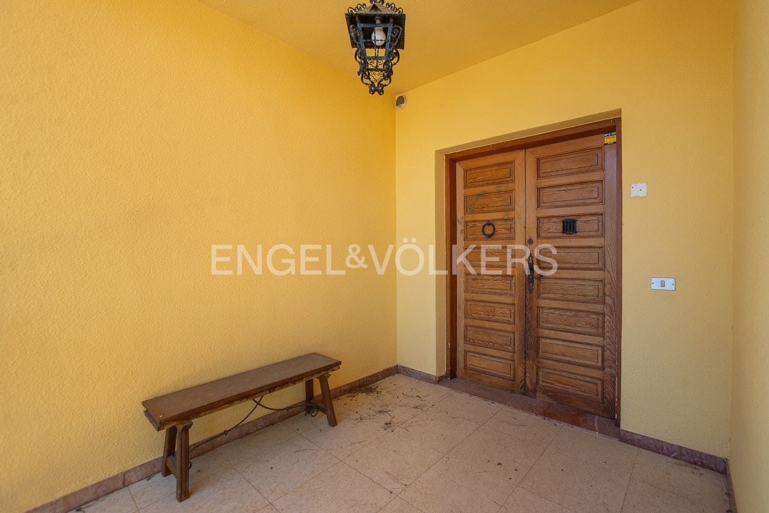 4 bedroom Villa for sale in Vila-real with pool garage - € 450,000 (Ref: 9080566)