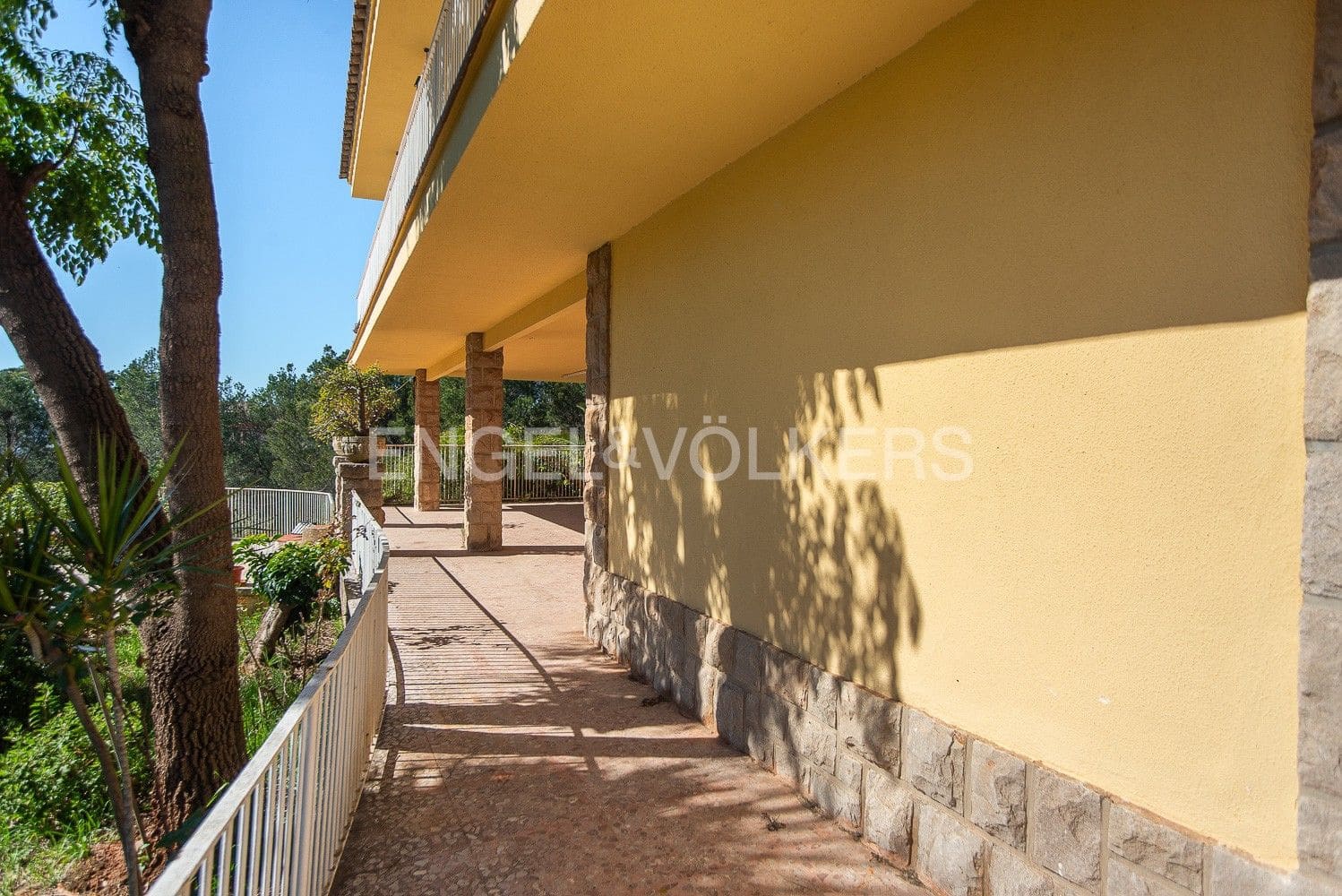 4 bedroom Villa for sale in Vila-real with pool garage - € 450,000 (Ref: 9080566)