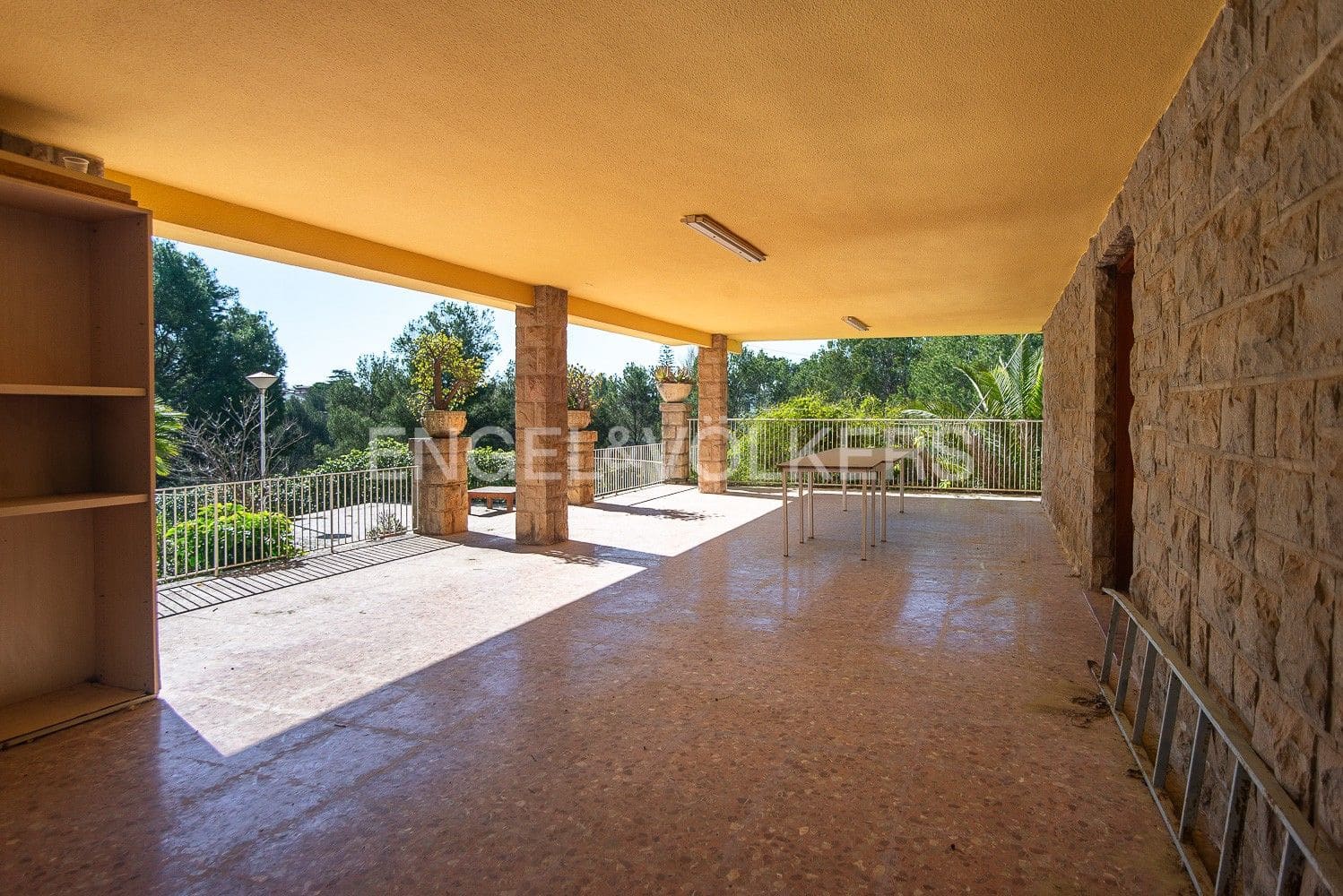 4 bedroom Villa for sale in Vila-real with pool garage - € 450,000 (Ref: 9080566)
