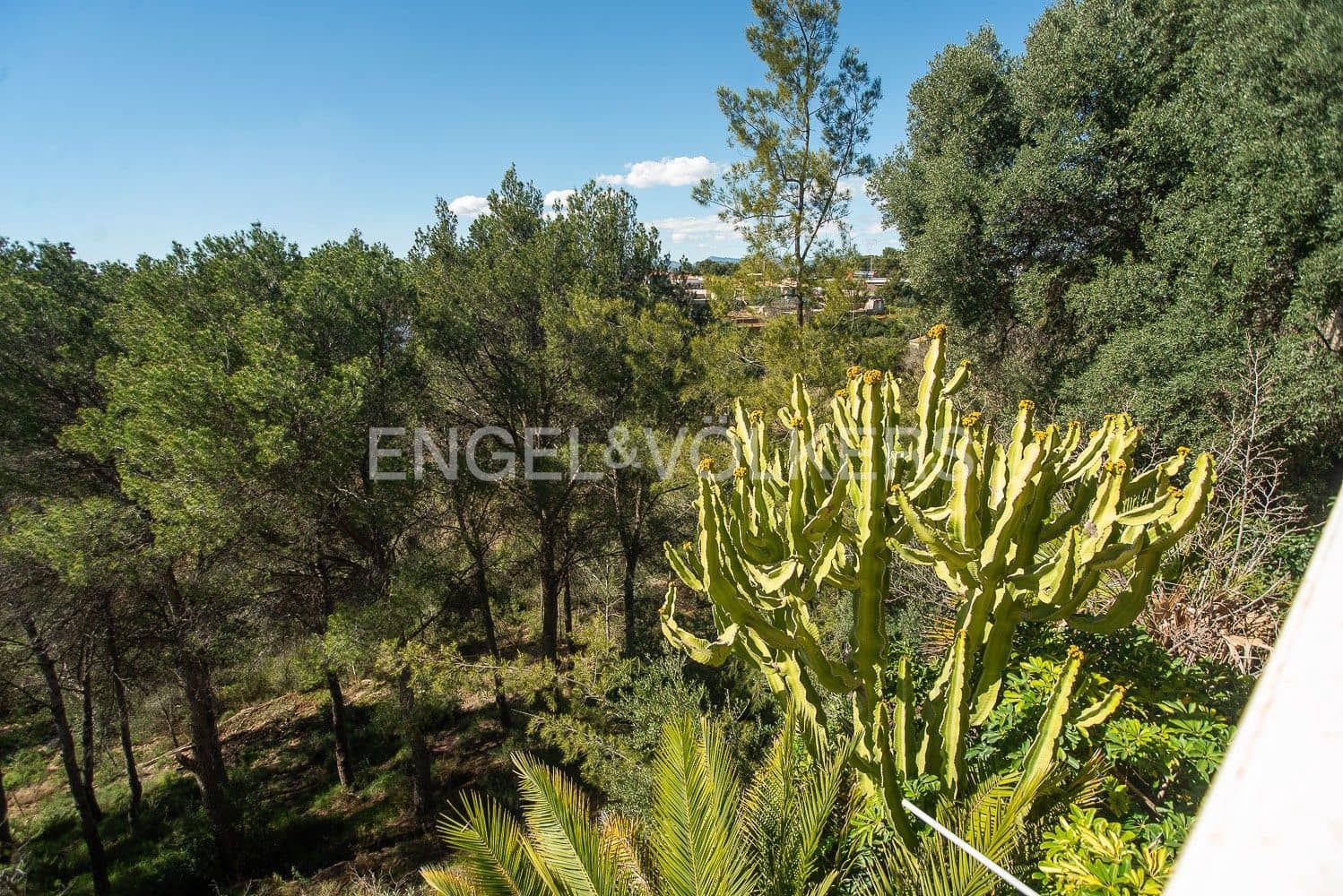 4 bedroom Villa for sale in Vila-real with pool garage - € 450,000 (Ref: 9080566)
