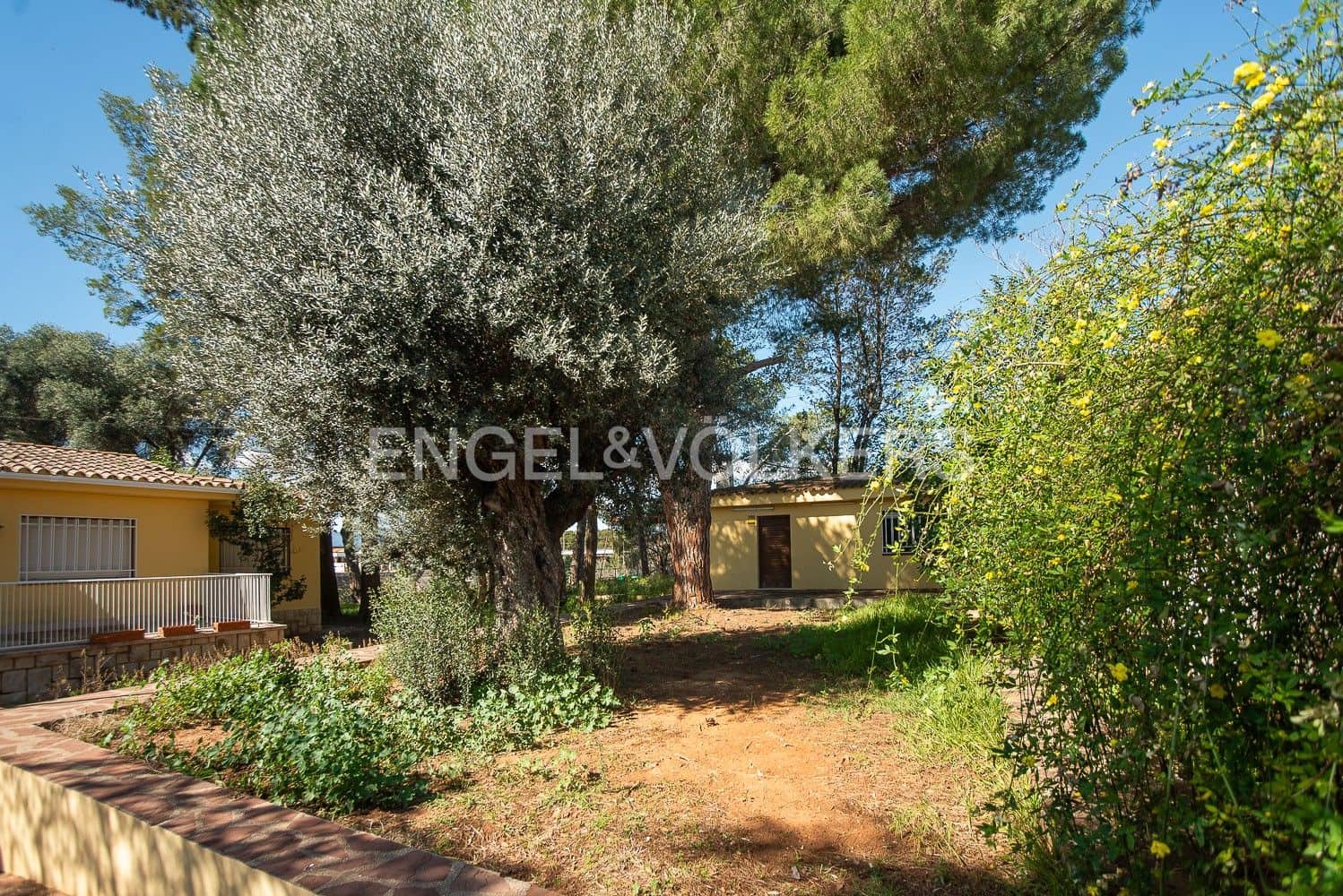 4 bedroom Villa for sale in Vila-real with pool garage - € 450,000 (Ref: 9080566)
