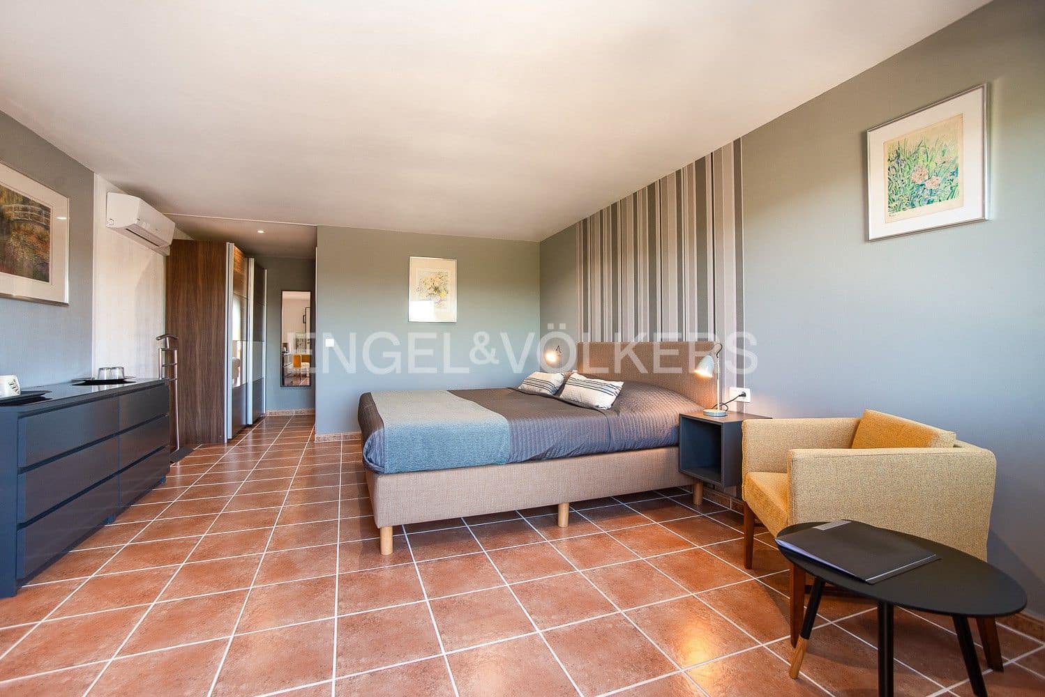 9 quarto Moradia para venda em Vinaros com piscina garagem - 755 000 € (Ref: 9080576)