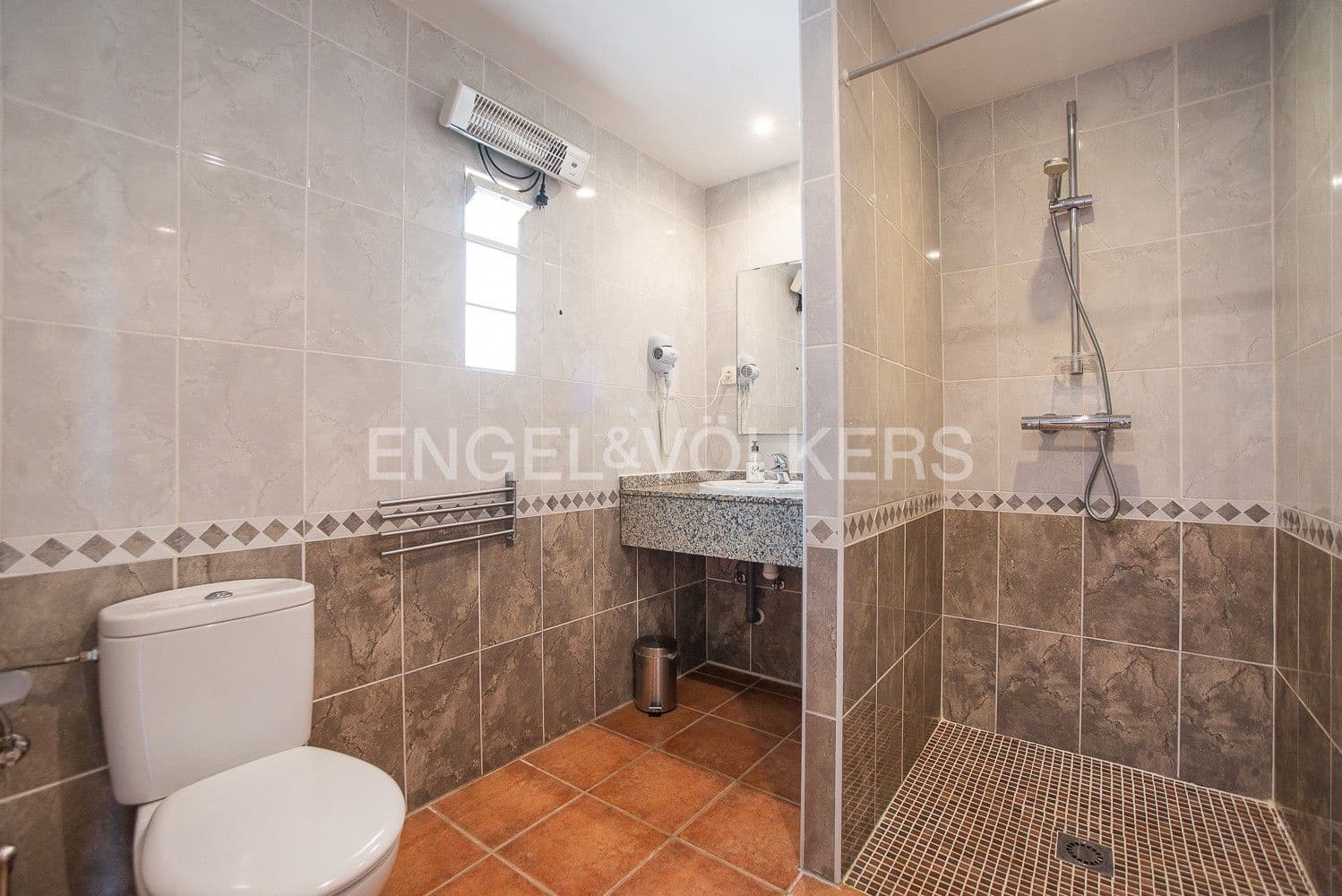 9 quarto Moradia para venda em Vinaros com piscina garagem - 755 000 € (Ref: 9080576)