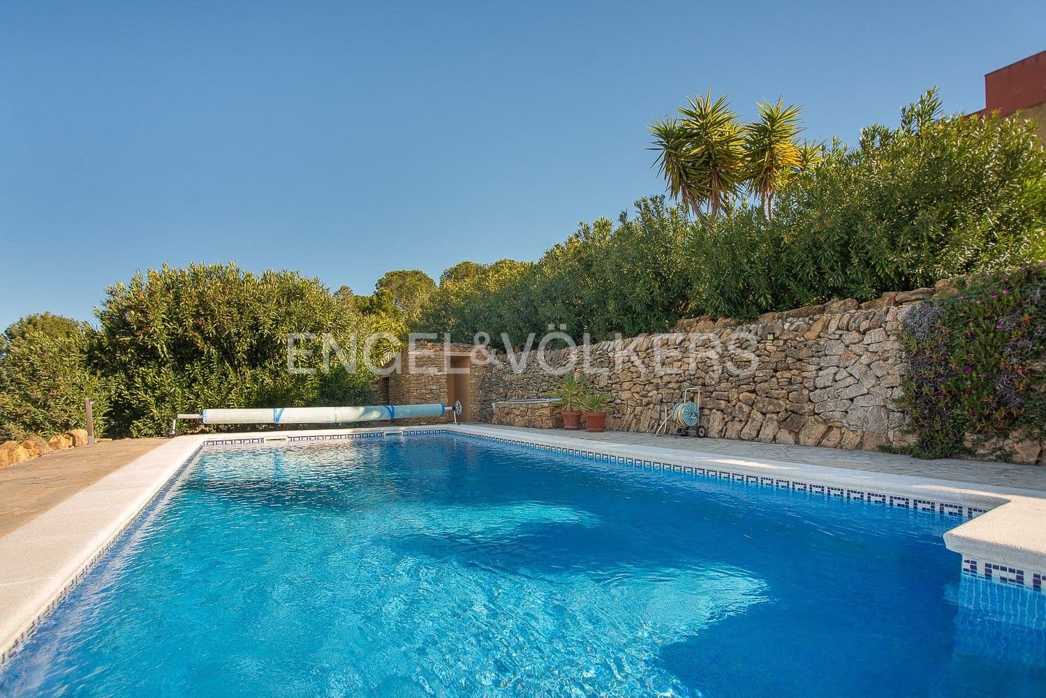 9 quarto Moradia para venda em Vinaros com piscina garagem - 755 000 € (Ref: 9080576)