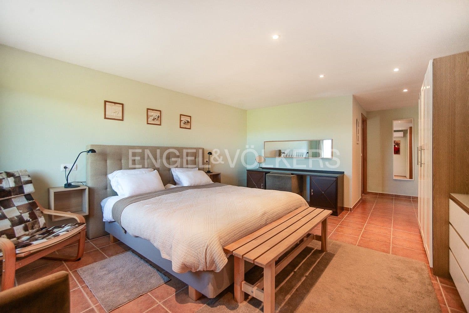 9 quarto Moradia para venda em Vinaros com piscina garagem - 755 000 € (Ref: 9080576)