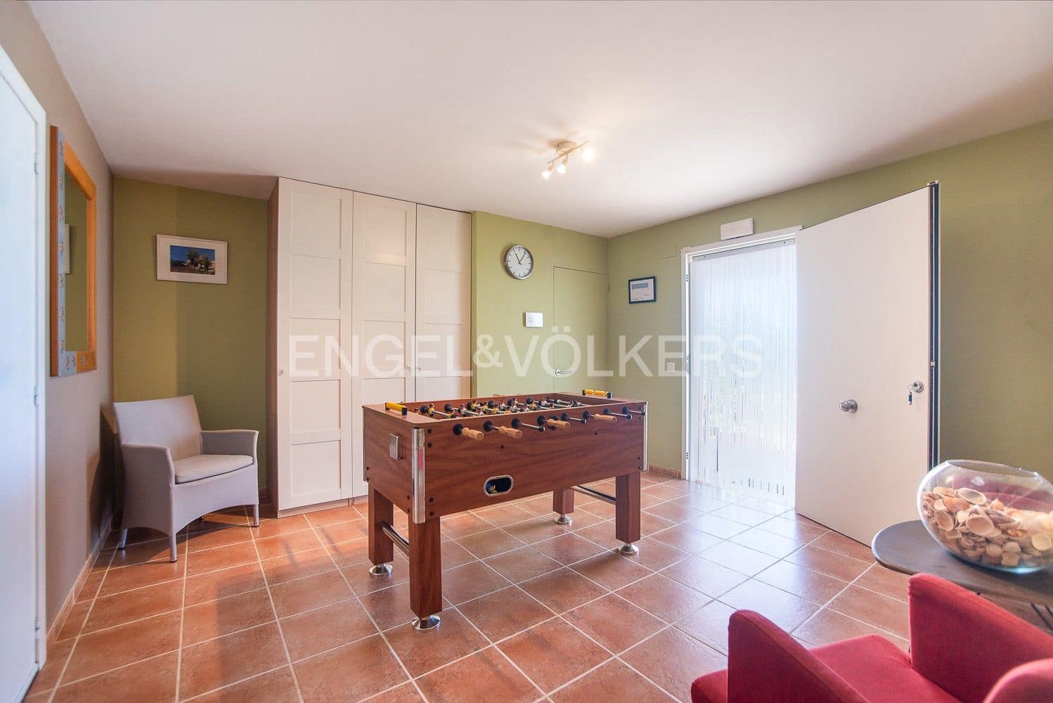 9 quarto Moradia para venda em Vinaros com piscina garagem - 755 000 € (Ref: 9080576)