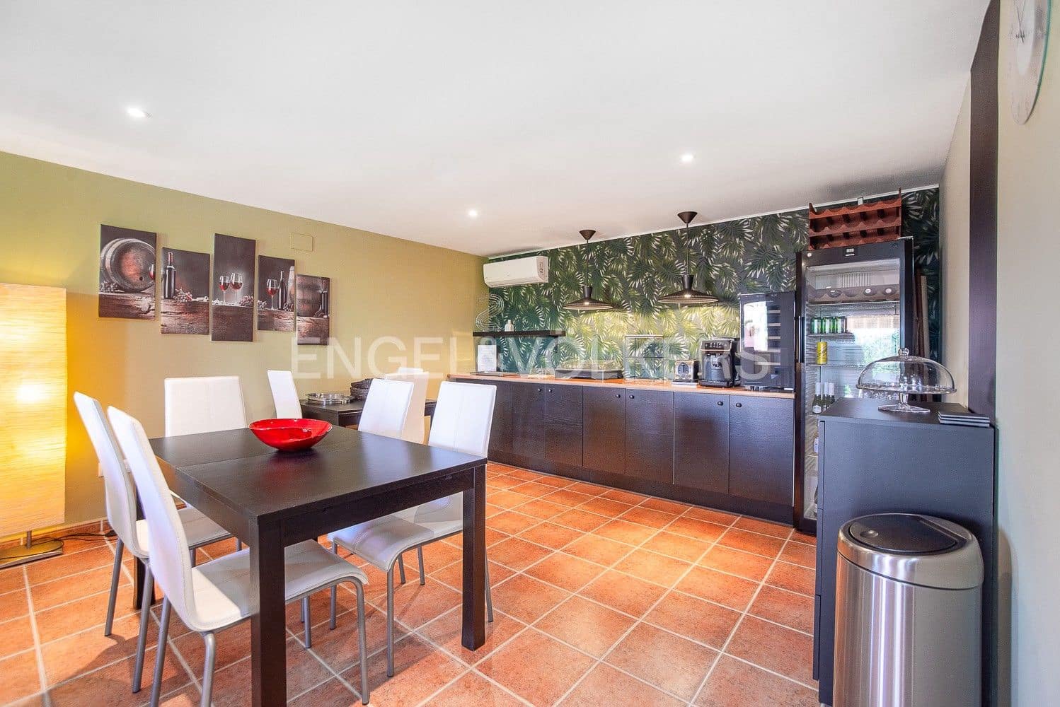 9 quarto Moradia para venda em Vinaros com piscina garagem - 755 000 € (Ref: 9080576)