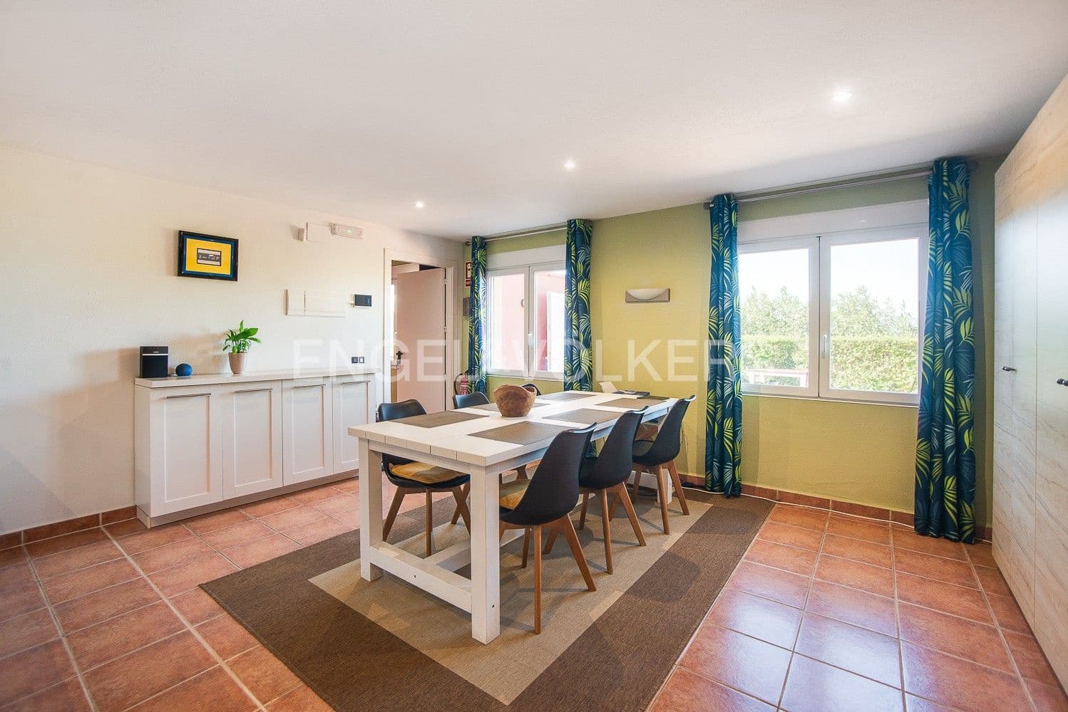 9 quarto Moradia para venda em Vinaros com piscina garagem - 755 000 € (Ref: 9080576)