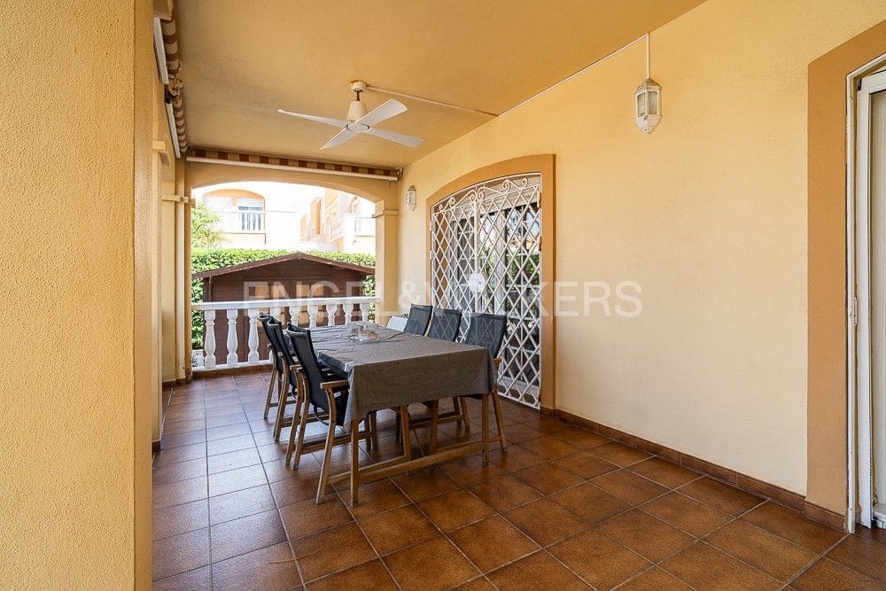 4 bedroom Villa for sale in Cullera - € 850,000 (Ref: 9080577)