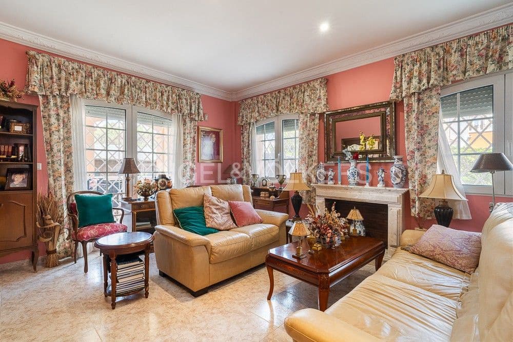 4 bedroom Villa for sale in Cullera - € 850,000 (Ref: 9080577)