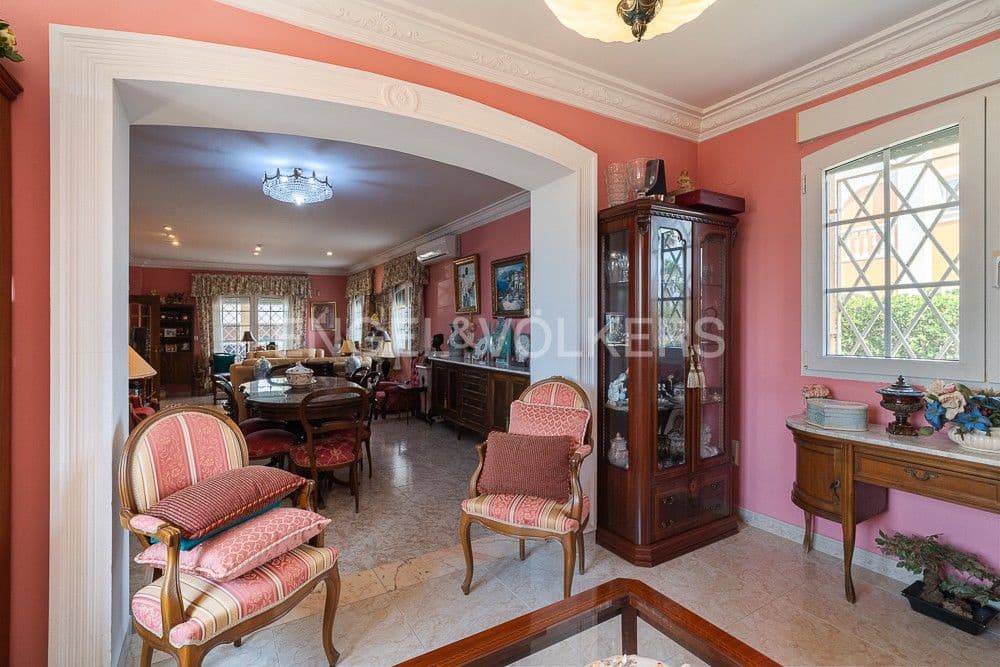 4 bedroom Villa for sale in Cullera - € 850,000 (Ref: 9080577)