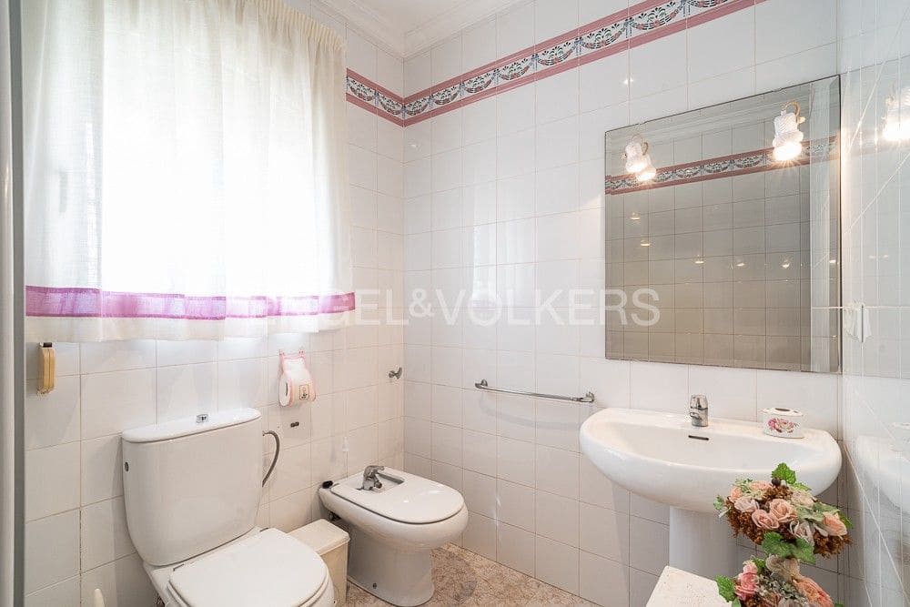 4 bedroom Villa for sale in Cullera - € 850,000 (Ref: 9080577)