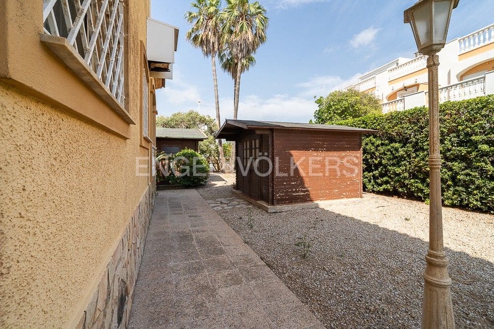 4 bedroom Villa for sale in Cullera - € 850,000 (Ref: 9080577)