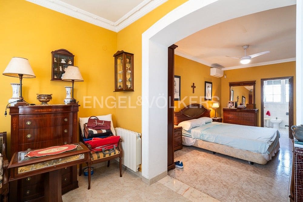 4 bedroom Villa for sale in Cullera - € 850,000 (Ref: 9080577)