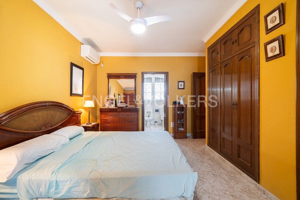 4 bedroom Villa for sale in Cullera - € 850,000 (Ref: 9080577)
